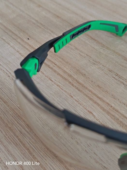 Ochelari ciclism noi cu etichetă