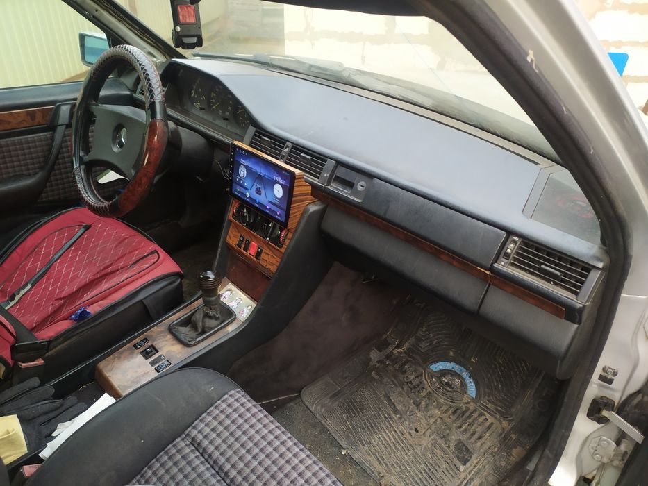 Продам Мерседес Е230