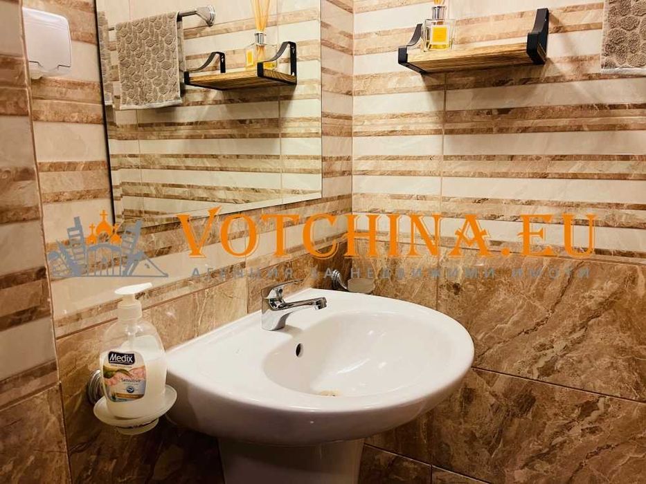 Продава се Къща в с. Кошарица, Област Бургас - 157 кв.м за 1147 €/кв.м - Снимка #11