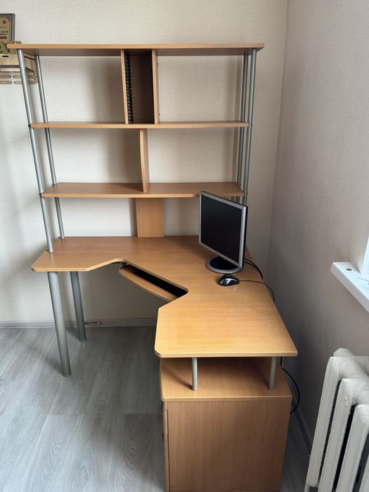 продам рабочий стол