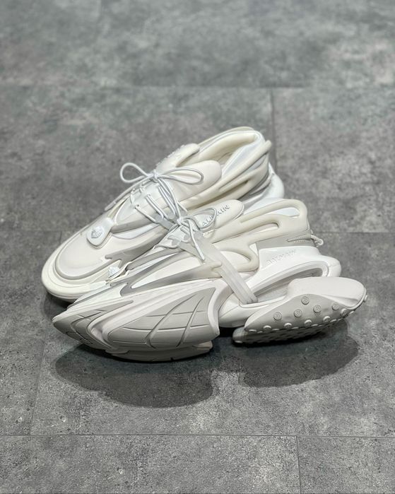 Balmain Unicorn Белые кроссовки