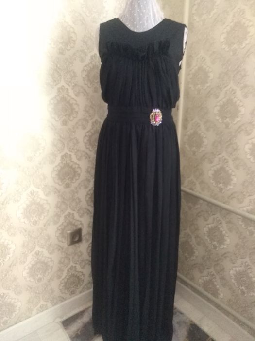 Платье вечернее дольче габбана