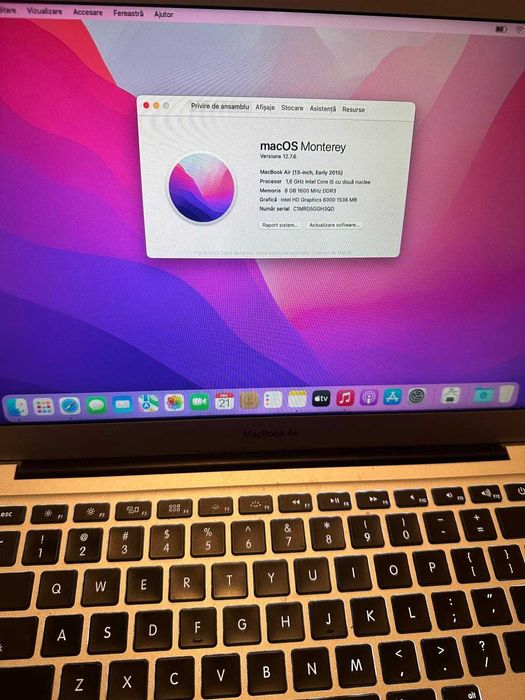 MacBook Air 13 inch 2015 8 Gb Ram CPU I5 SSD 128 GB Grii