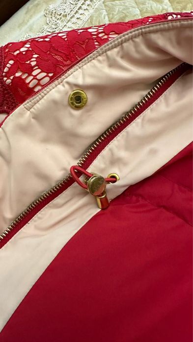 Пуховик Moschino