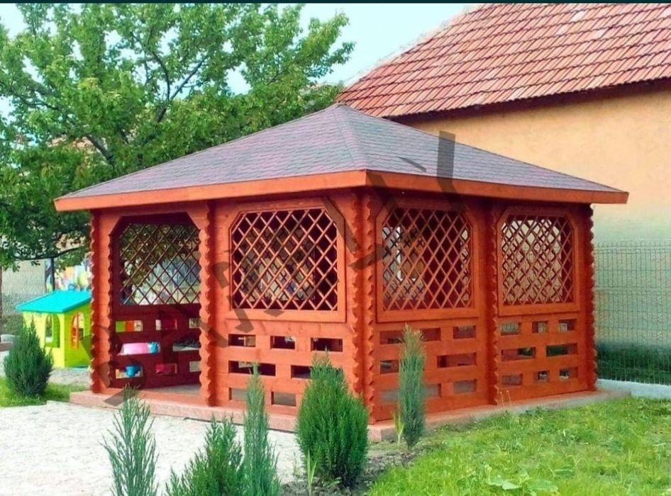 Vând foișoare din lemn