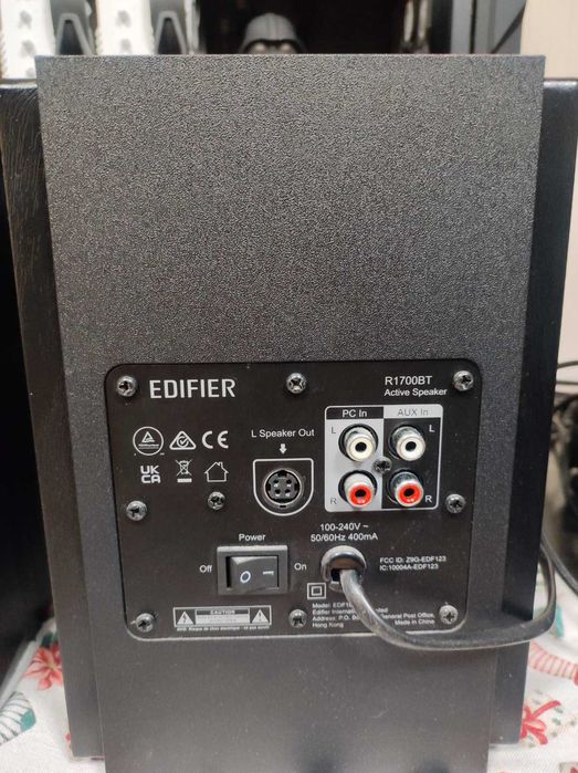 Тонколони Edifier 1700bt