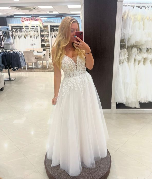 Запазена сватбена рокля