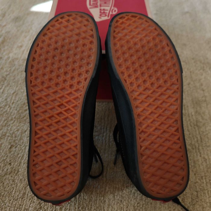 унисекс маратонки кецове Vans Sport, велур (размер 38 / стелка 24см)
