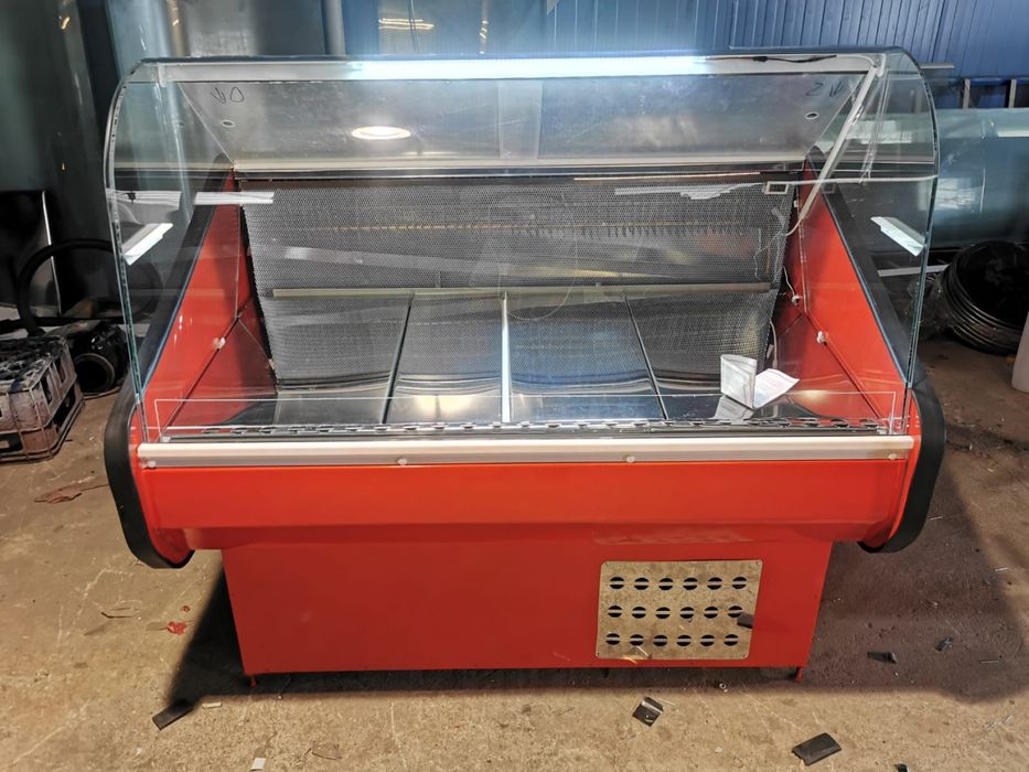 Vitrina frigorifica orizontala pentru mezeluri