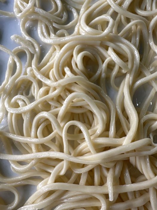 Лагмон хамирии йарим таййор махсулот