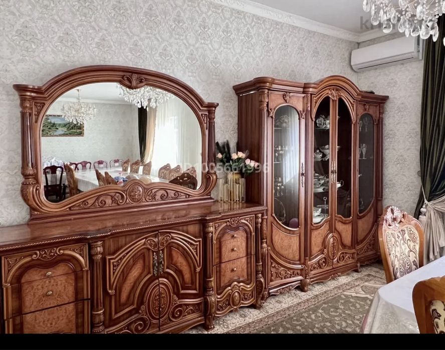 Шикарный гарнитур