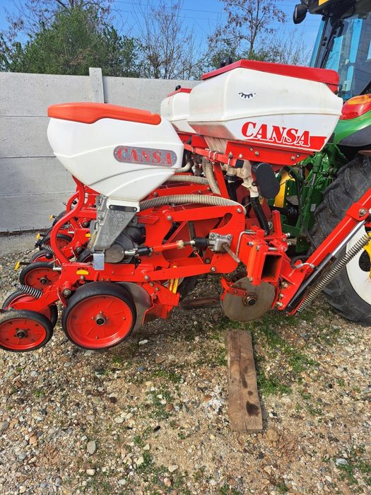 Semănătoare CANSA pe discuri cu fertilizare