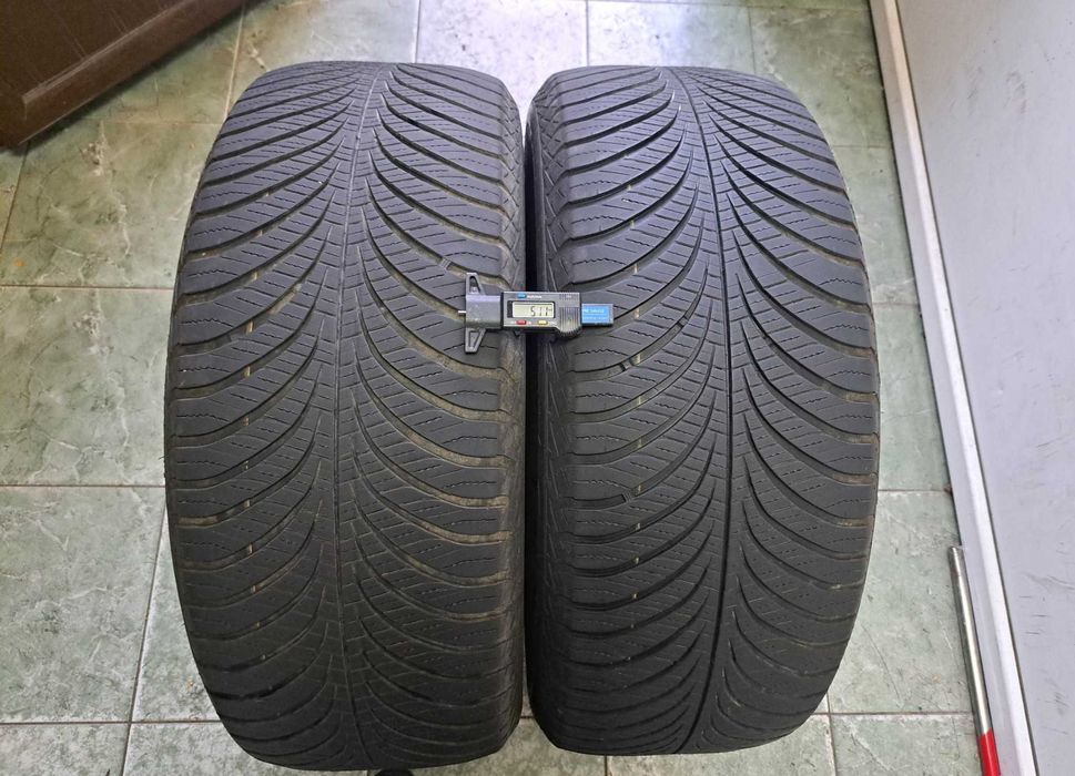 2 anvelope 255/55 R19 Goodyear 4 sezoane