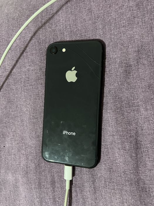iPhone SE 128 GB