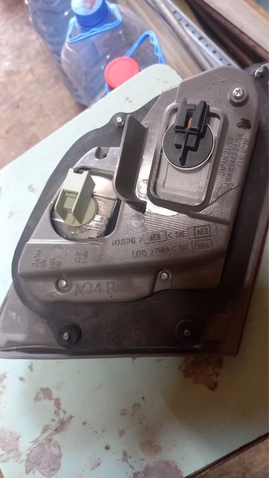 Фара на nissan maxima