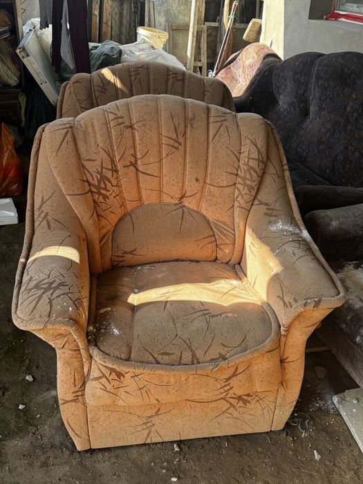 Диван + 2 кресла б/у