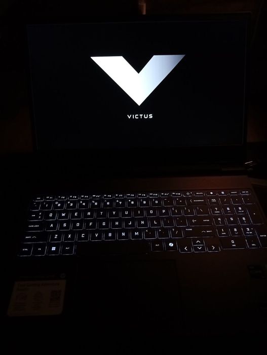 Noutbook Victus 15