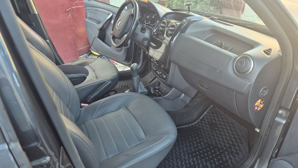Dacia Duster Prestige, 2015,1.6 benzina, Android, etc