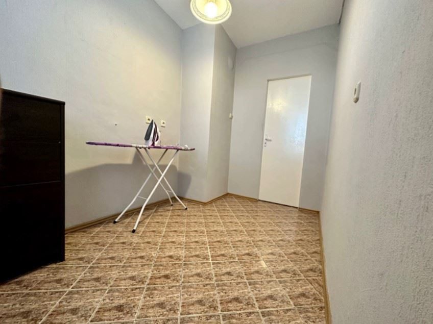 Дава се под наем Тристаен апартамент в София, Младост 4 - 64 кв.м за 698.19 € - Снимка #5