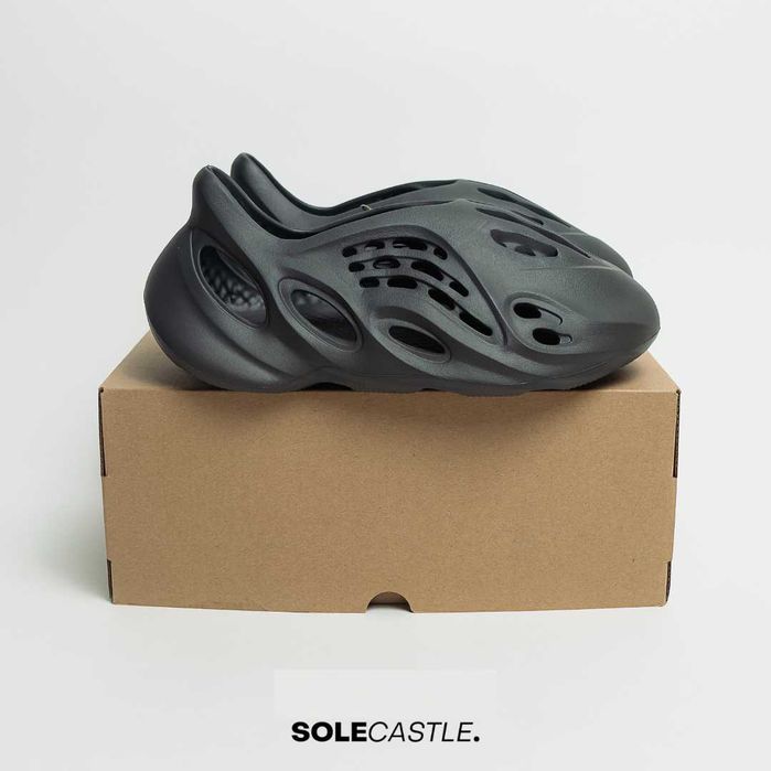 Adidas Yeezy Foam RNR 'Stone Salt’