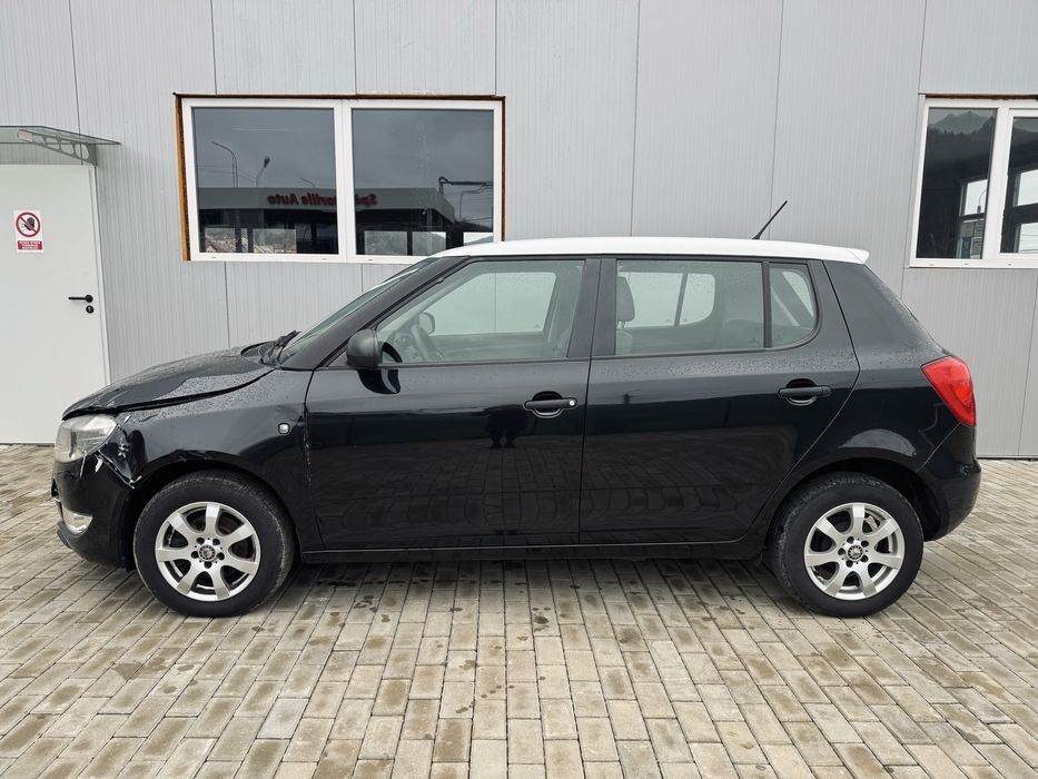 Skoda Fabia Facelift 1.2 Benzina *2013* *Avariat*