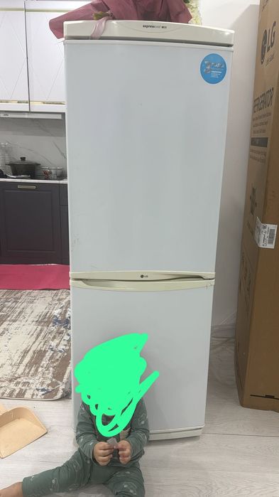 Срочно продам холодильник