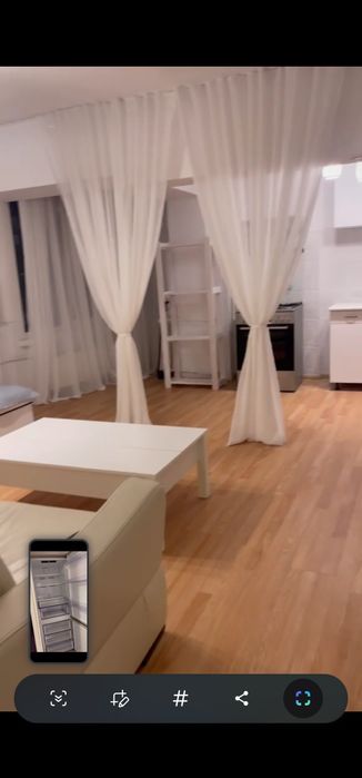 Închiriez garsoniera