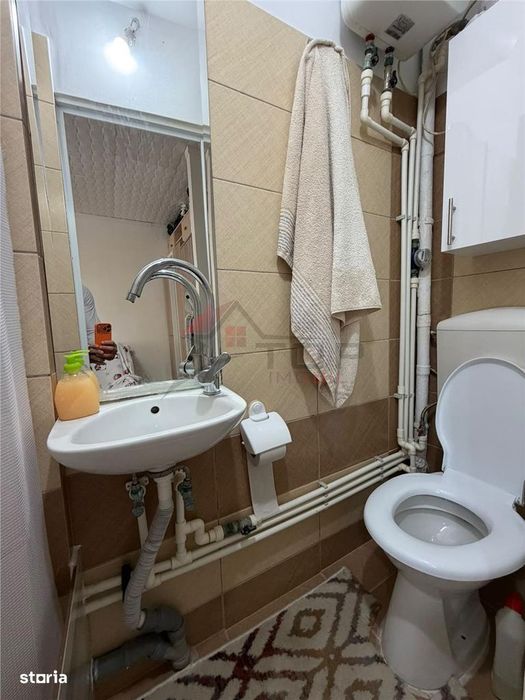 Camera de camin, Podu Ros - Piata Nicolina
