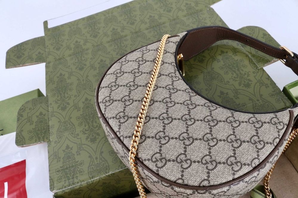 Гучи Crescent Moon - НАЛИЧНА