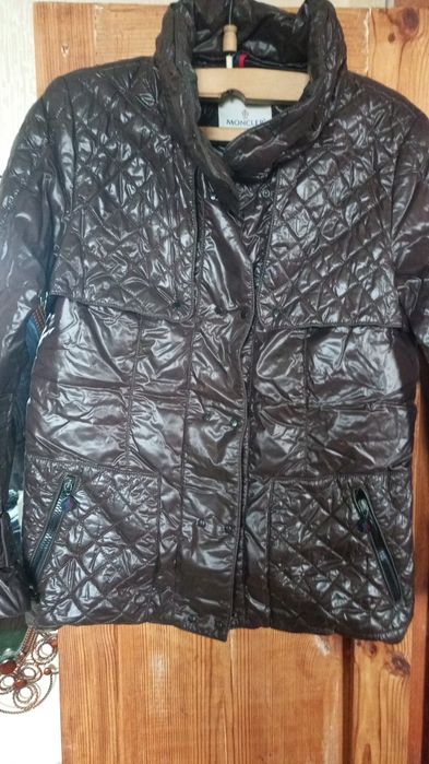 Продам Верхняя одежда