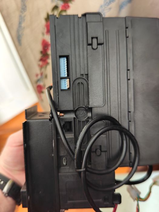 Купюро-приемник для бумажных денег