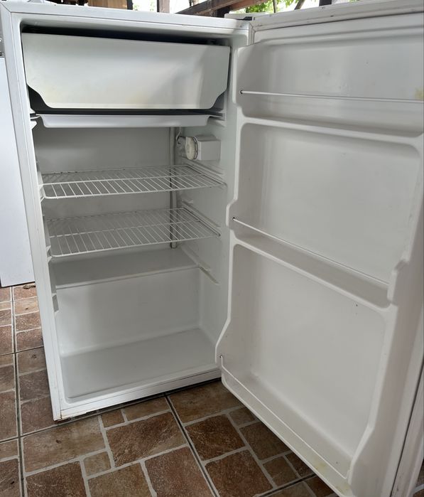 Minifrigider Haier 85 cm inaltime