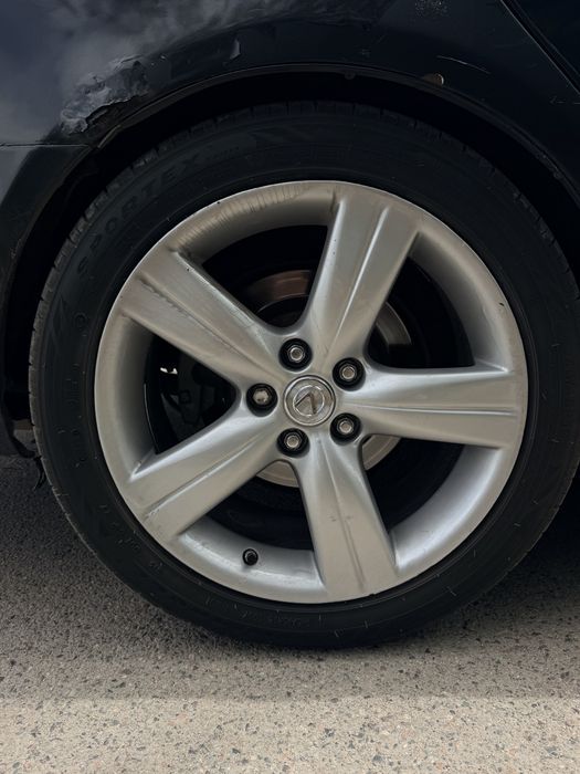 Диски Lexus ромашки