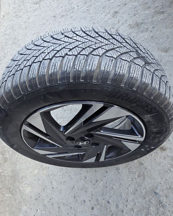 Шины Bridgestone Blizzak премиальные 4 шт комплект.