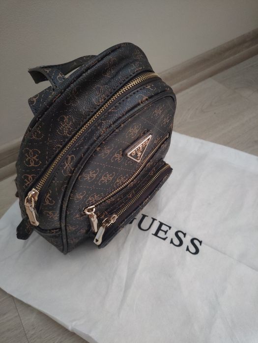 Оригинална раница Guess