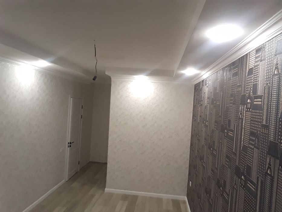 Услуги Поклейка обоев