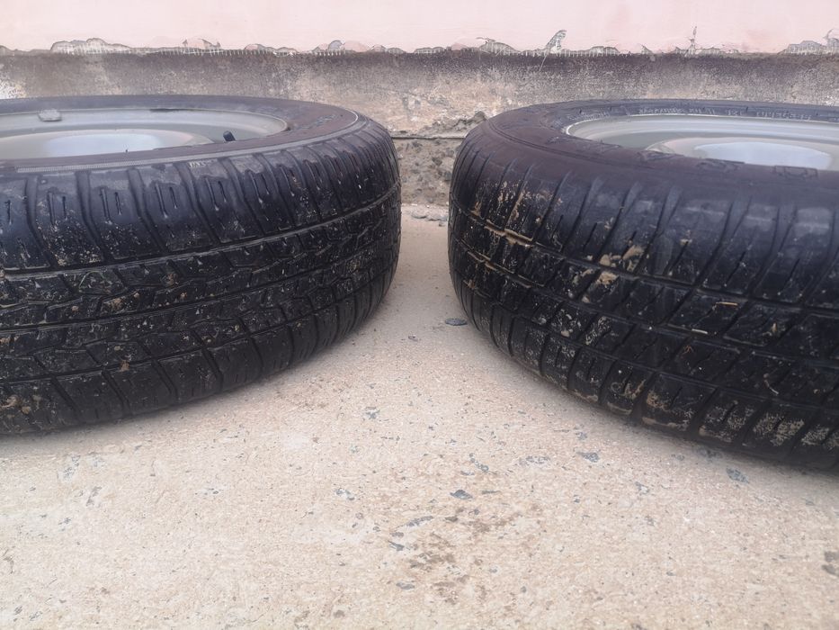 Шина пакрышка 13