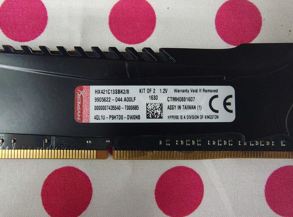 Memorie Ram HyperX Savage Black 4GB  DDR4 (1 X 4 GB) 2133 Mhz.