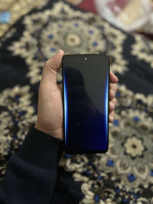 Redmi not 11 holati yaxshi narxi arzon srochni sotiladi