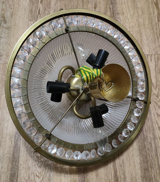 Продам люстру и бра