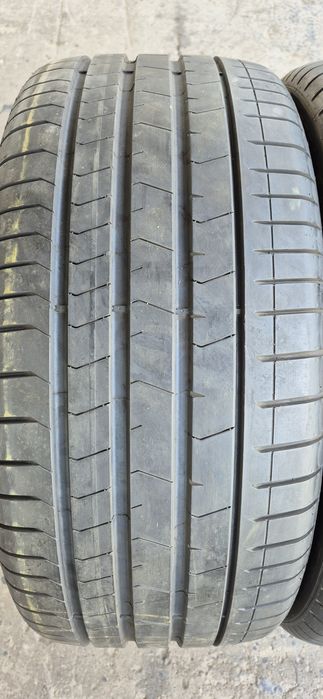 2 anvelope vara Pirelli runflat  275/35/21.Pretul este pe bucata.
