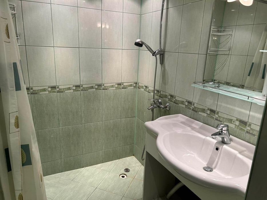 Дава се под наем Тристаен апартамент в Варна, Кайсиева градина - 100 кв.м за 448.8 € - Снимка #5