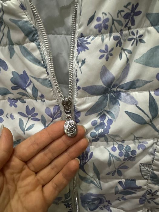 Демисезонная куртка пальто девочке 6-8 лет, бренд ido, сост.новой