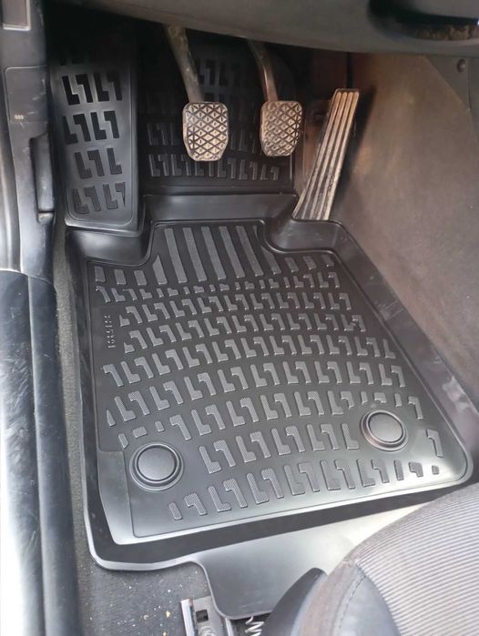 Гумени Стелки Rizline 3D тип Легени за BMW 1 E81 F20 F40 X1 E84 F48