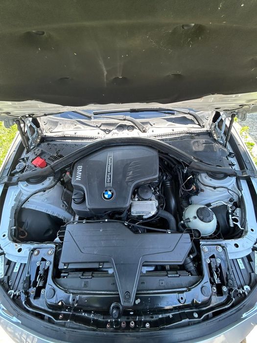 BMW F30 328i Sport Line