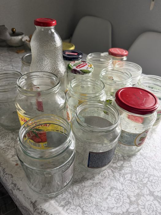 Продам банки 2л,3л (разные 80-700 гр)