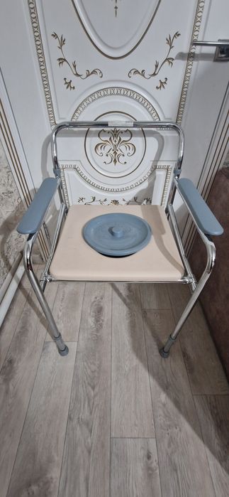 Стул-туалет складной.  Биотуалет