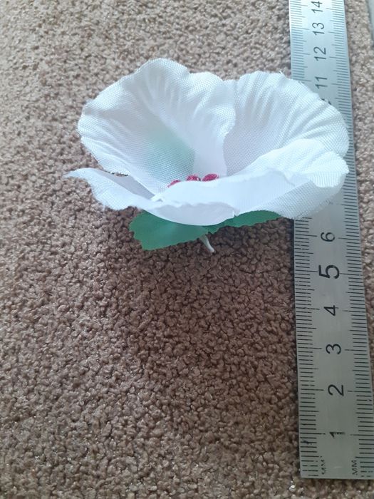 Продам декоративные цветы