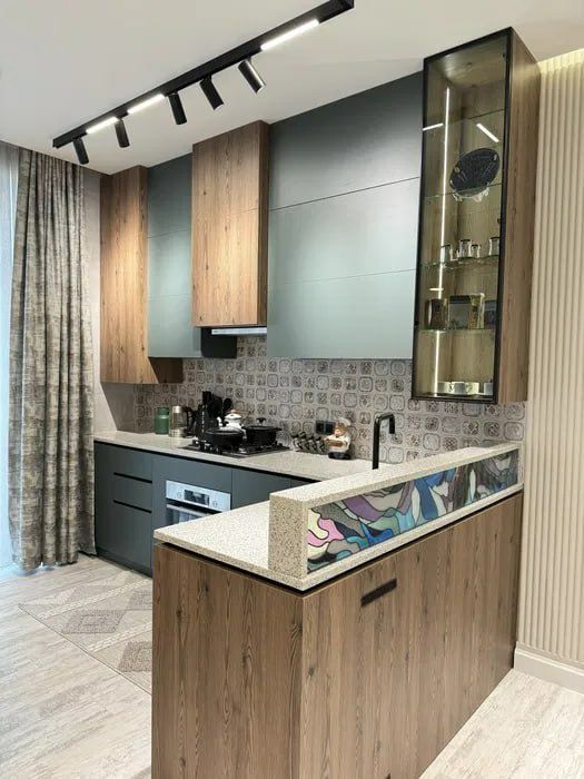 Аренда метро Космонавтов, ЦУМ, метро Ойбек 2х комнатная  IDM