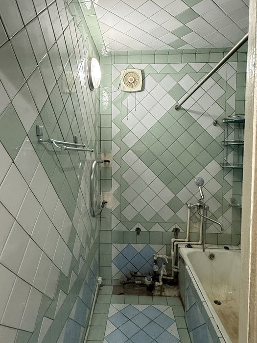 Продается Своя Сергели 2 3 комнатная